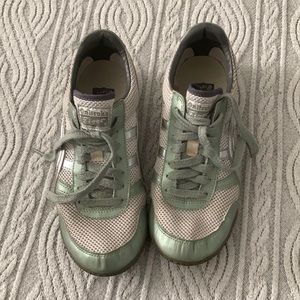 Asics White, Green & Silver - Comfy Sneakers 9